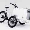 Butchers and Bicycles MK1-E Gen. 3 automatic - WHITE Experience safe, intuitive rides with BUILT TO TILT™ tech, powerful Performance Line CX motor, wider tires, and integrated Supernova lights. Ready to ride, delivered assembled
