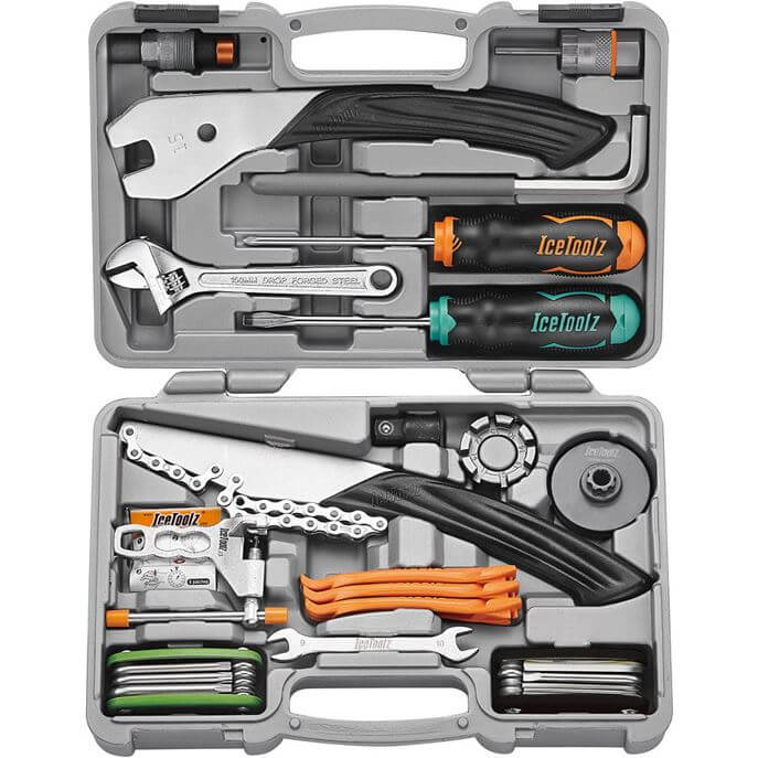 IceToolz Tool Case 18 Piece